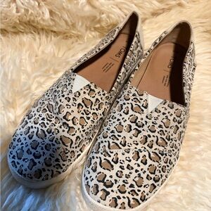 TOMS Animal Print - Black and Tan